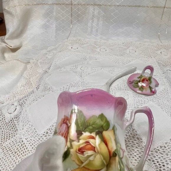 Vintage Bavarian Hand Painted Sugar Bowl, Made in Bavaria, Vintage Sugar Bowl - Picture 3 of 10